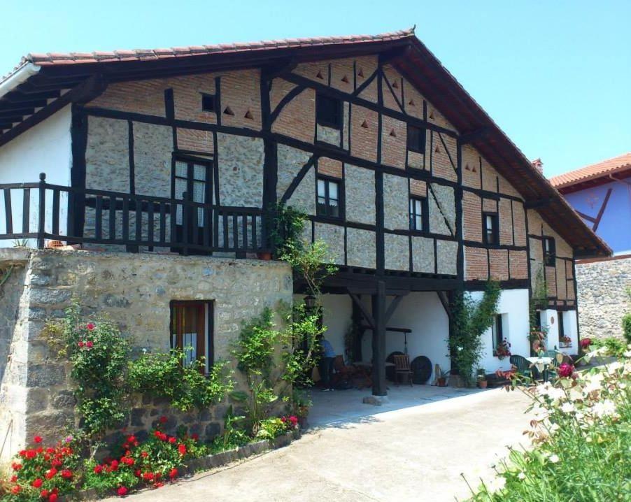 Casa Rural Ozollo Gautegiz Arteaga Bagian luar foto